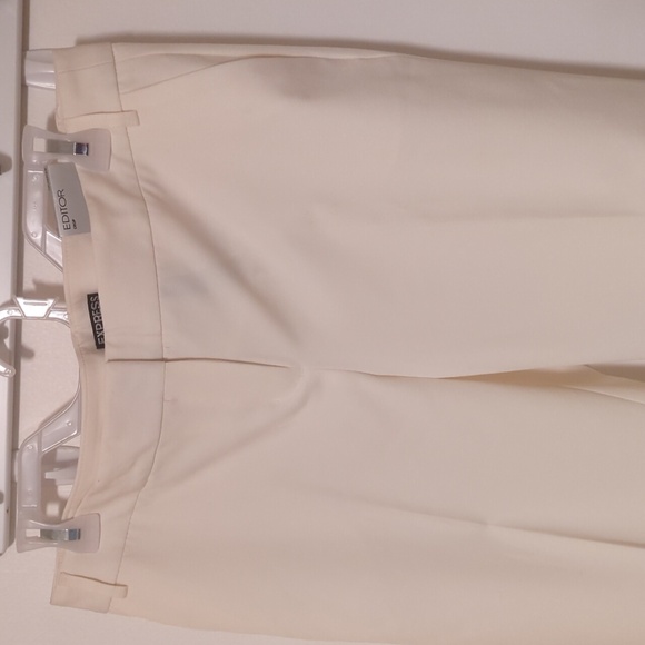 NWT Express Editor Size 8 - Picture 2 of 4